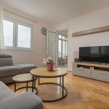 Appartement Cozy Orchid With Free Parking Makarska